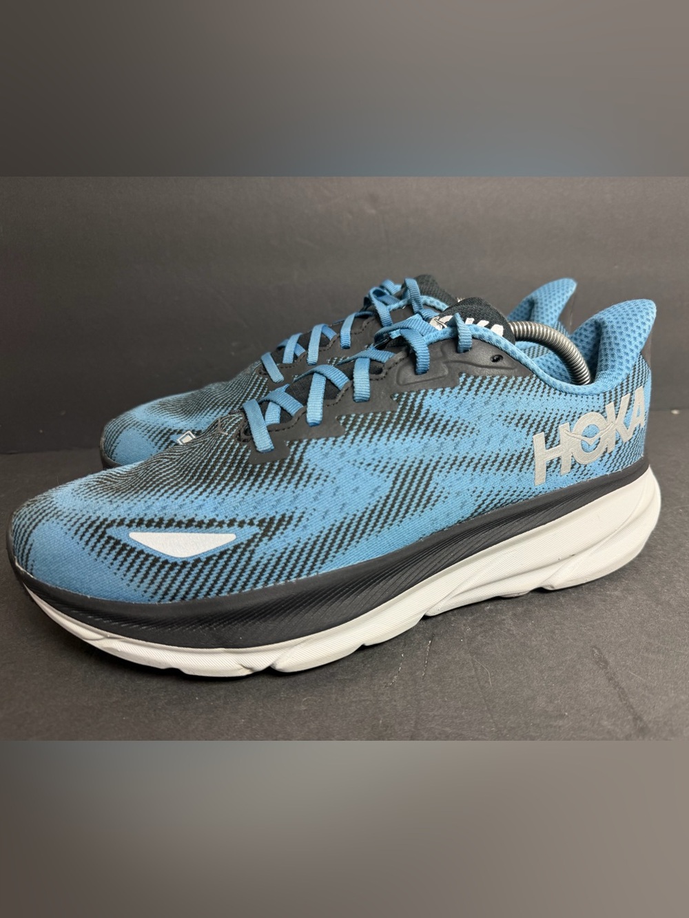 HOKA Clifton 9 GORE-TEX Shoes Mens Size 11.5 D Blue Black Sneakers WORN ONCE
